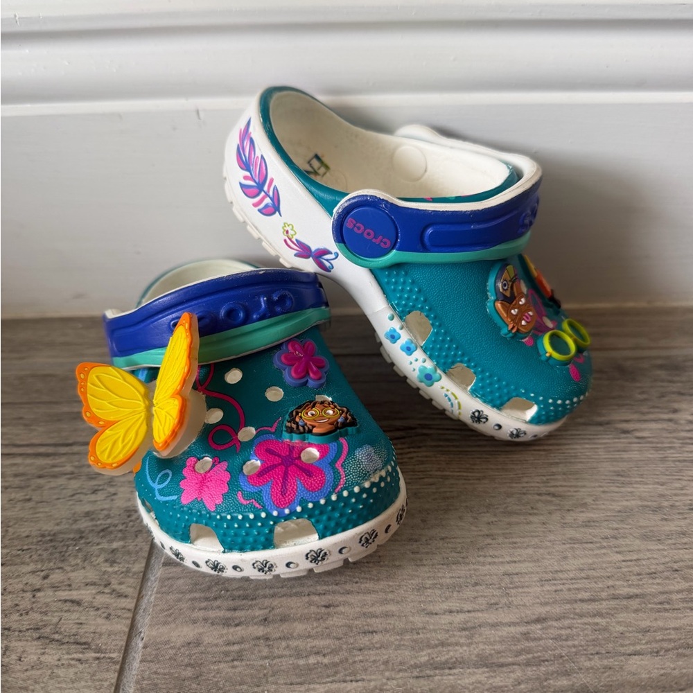 Encanto Crocs Kids Teal Floral Light Up Butterfly Shoes